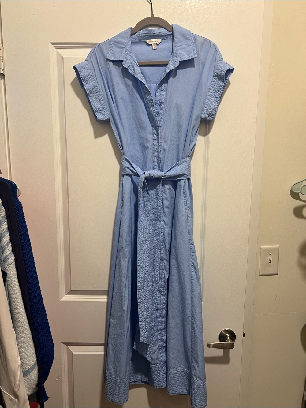 Crown & Ivy Light Blue Button-Front Shirt Dress with Tie Waist